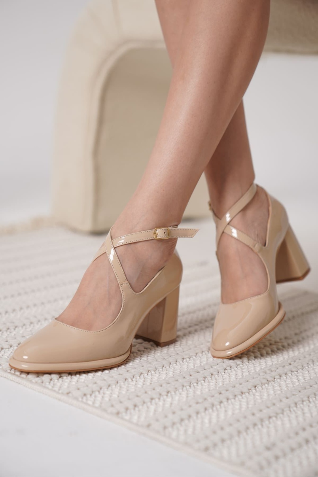 Nude Rugan Kadın Topuklu Ayakkabı TR18MS09B