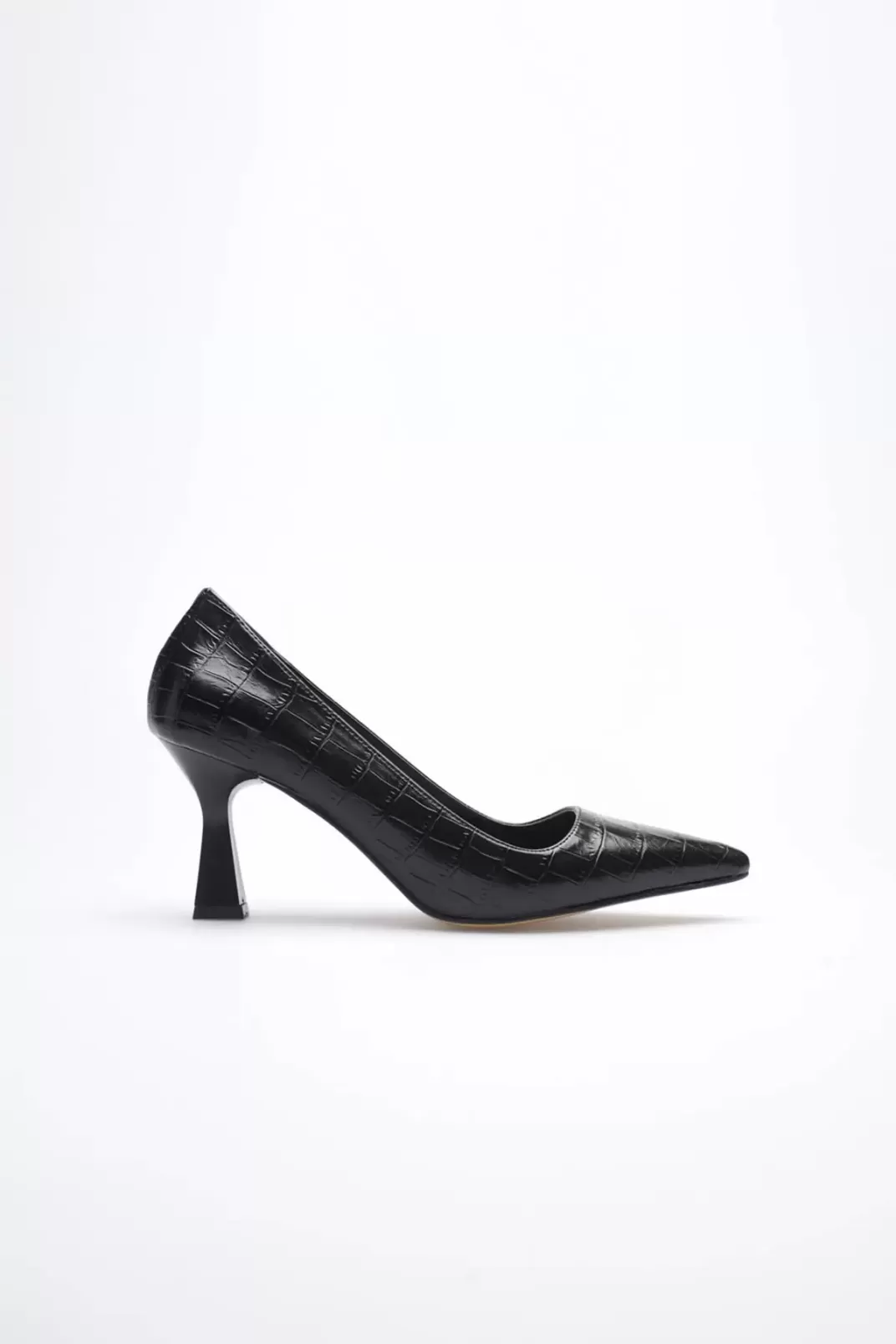 Siyah Kroko Sivri Burun Orta Topuklu Kadın Stiletto TR20MS02F