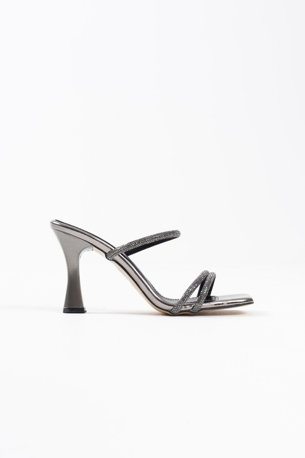 Füme Ayna Taşlı Kadın Topuklu Terlik TR20MY01G