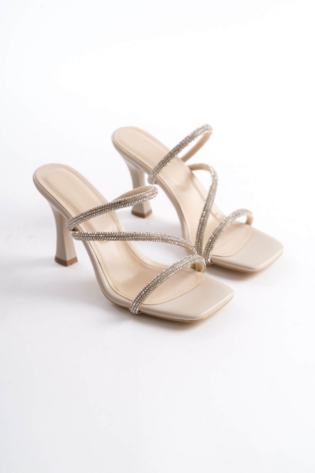 Bej Kadın Taşlı Topuklu Terlik TR20MY04C