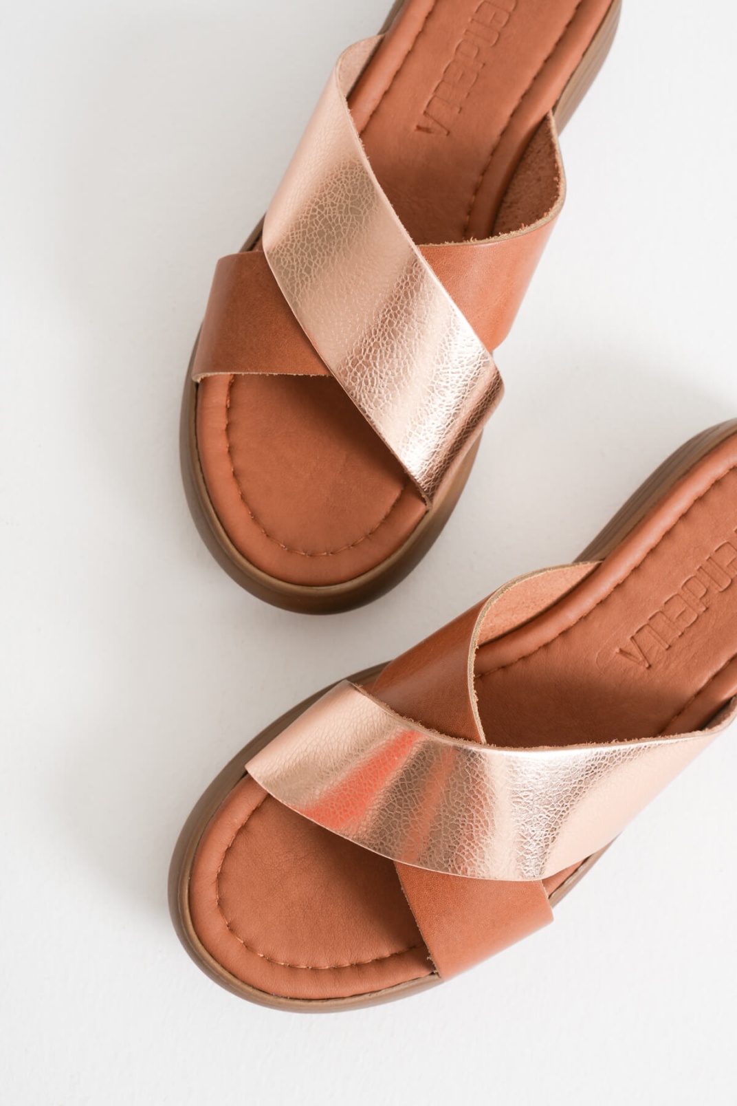 Günlük Taba Hakiki Deri Terlik TR31MY53G