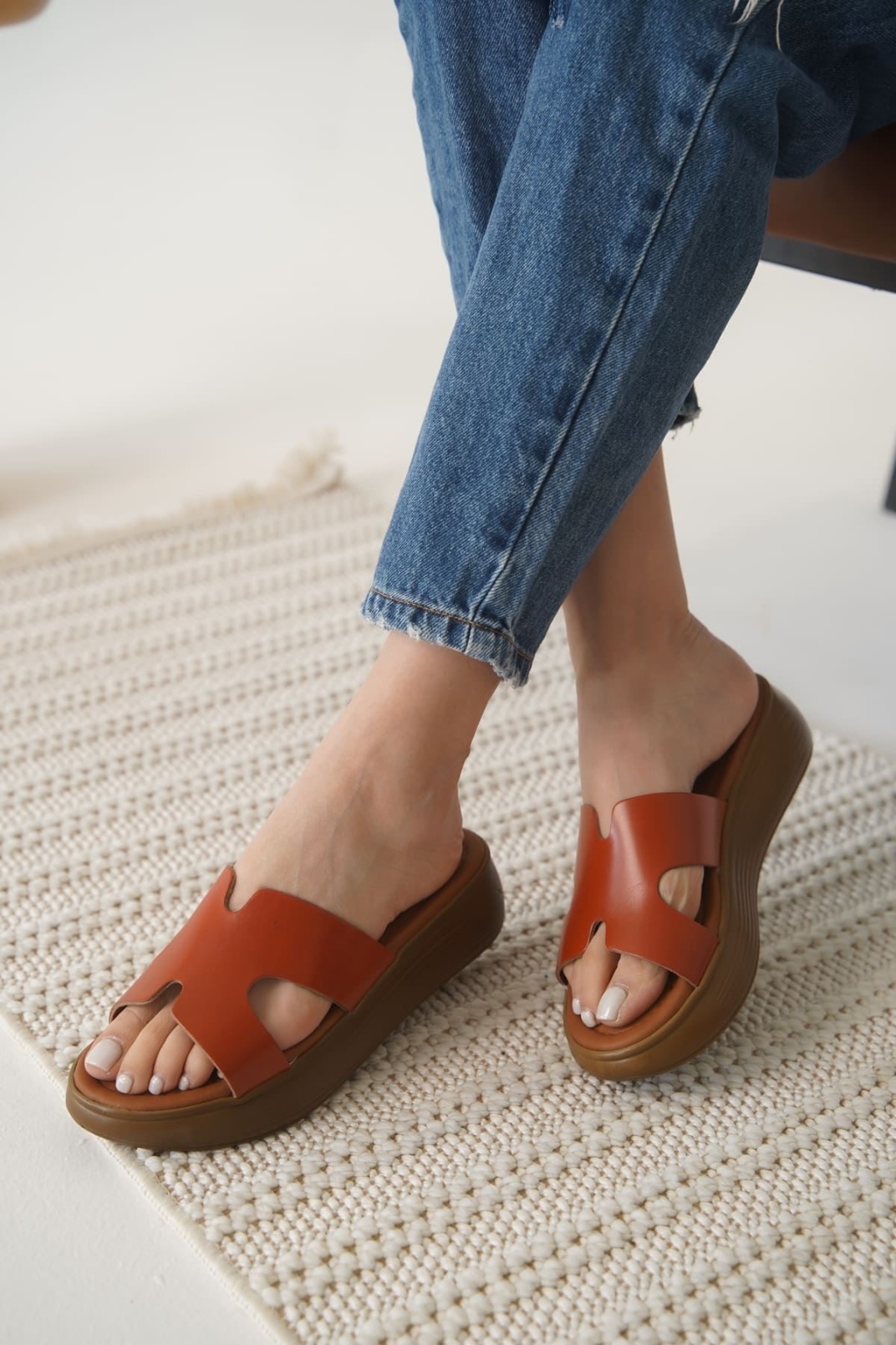 Kiremit Hakiki Deri Terlik TR31MY54F