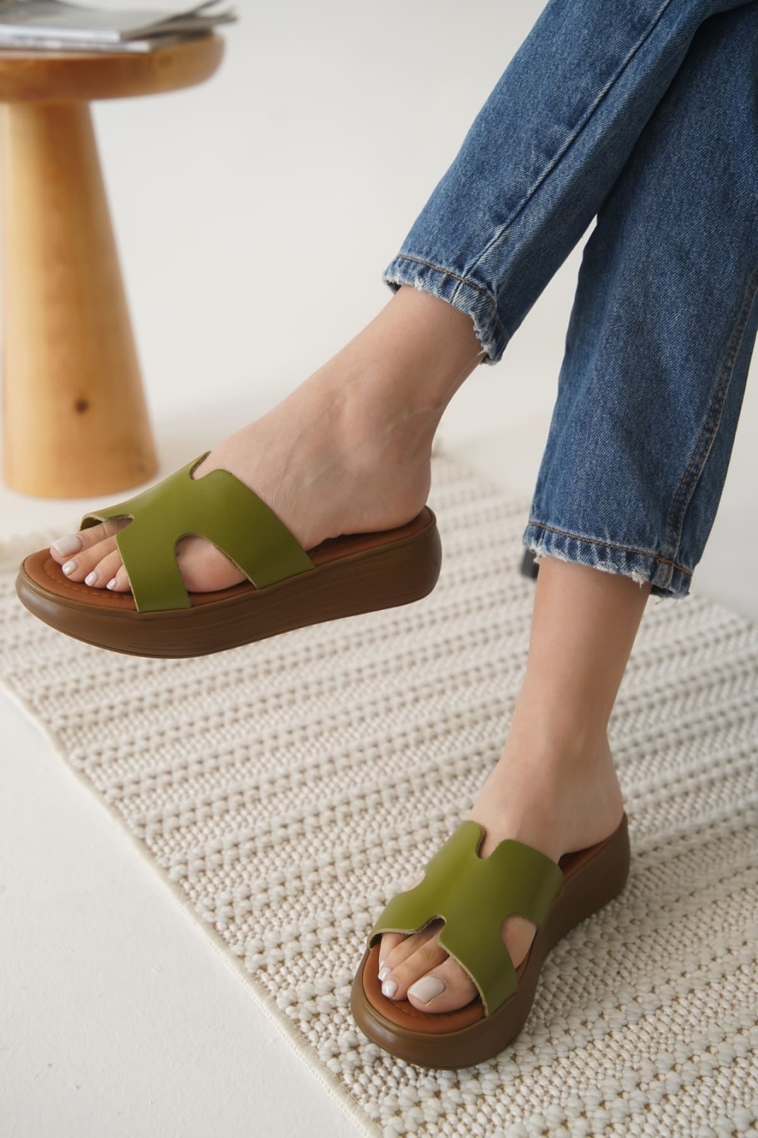 Haki Yeşil Hakiki Deri Terlik TR31MY54G