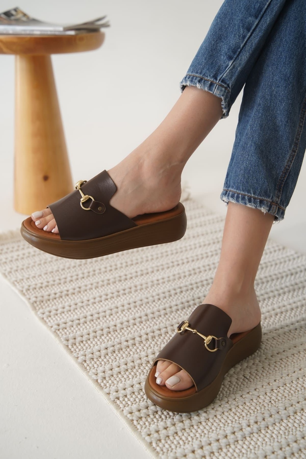 Acı Kahve Hakiki Deri Terlik TR31MY62E