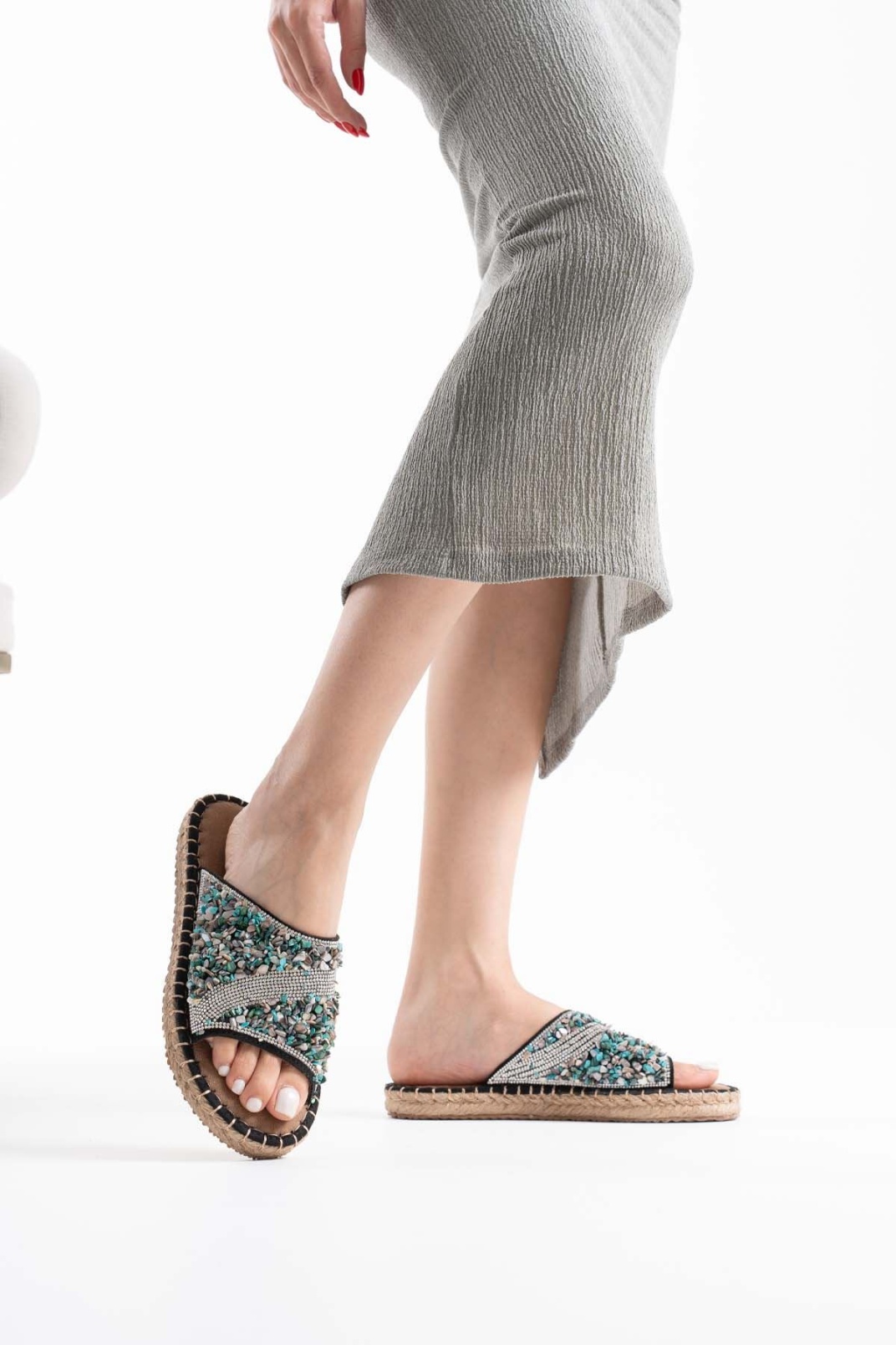 Kadın Siyah Taş İşlemeli Terlik TR35MY08A