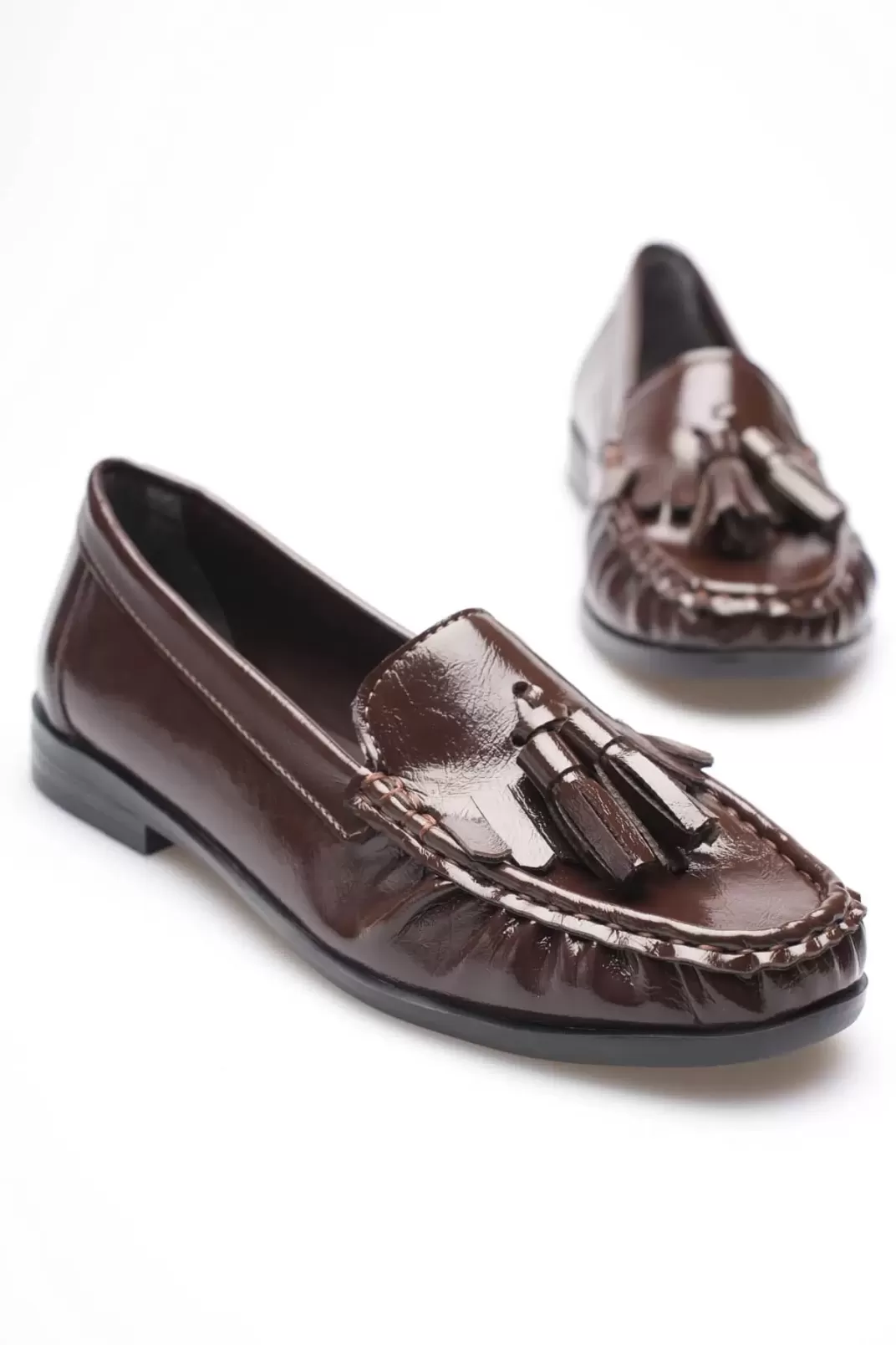 Acı Kahve Rugan Püsküllü Kadın Loafer Ayakkabı TR88MS01B