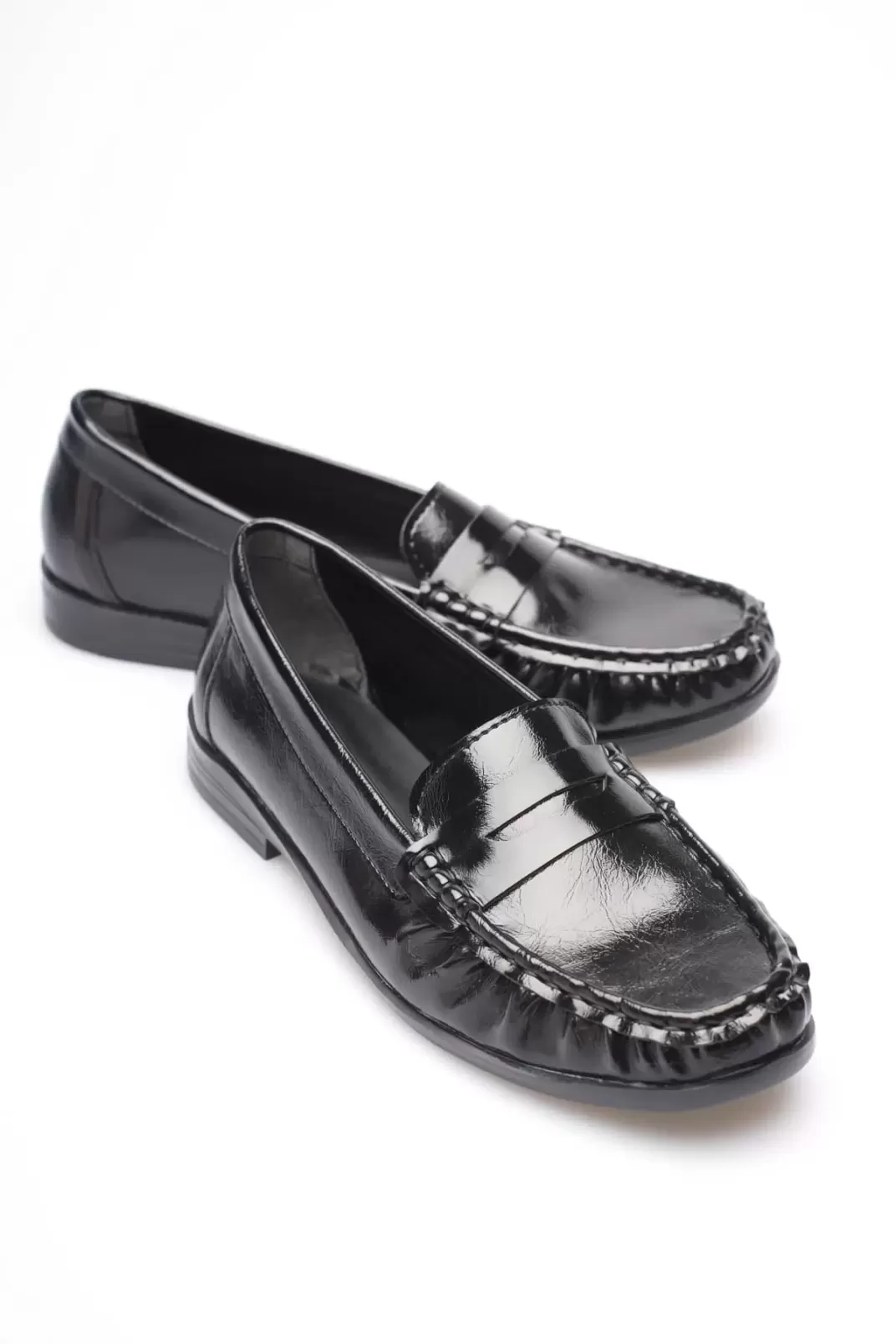 Siyah Parlak Deri Görünümlü Penny Loafer TR88MS02A