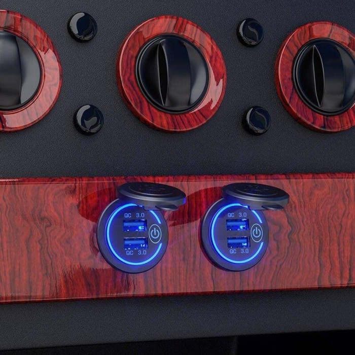 J-Tech CH-30 Hızlı Şarj QC 3.0 Su Geçirmez Usb Araç Şarj Soketi Çift USB