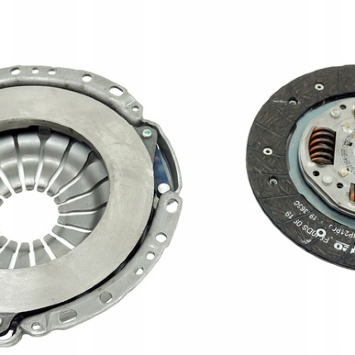 DEBRIYAJ SETI YENI SANDERO K9K 872/BVM5 MAIS 302050831R