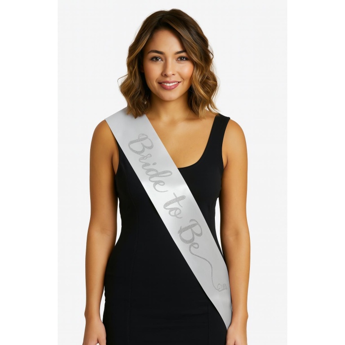 Beyaz Saten Üzerine El Yazısı İtalik Gümüş Bride To Be Kuşağı 10 Cm Genişlik (4915) Go-53-vice/(1395)