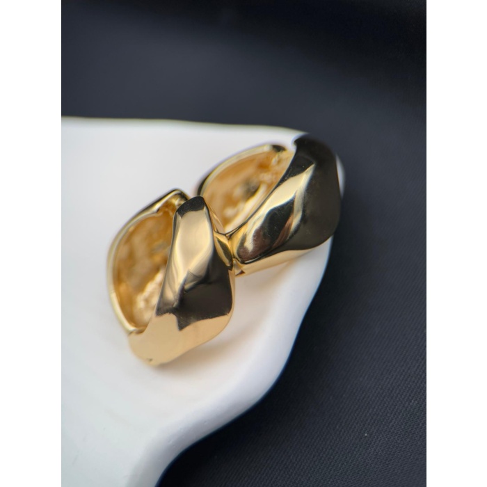 Gold Renk Kalın Form Kararmaz Çelik Küpe