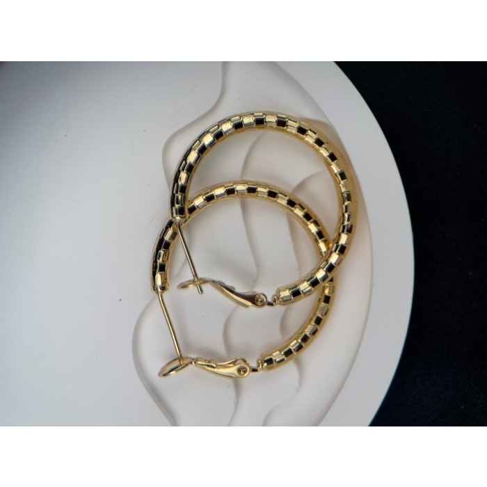 Gold Renk Kare Desenli Kararmaz Çelik Halka Küpe