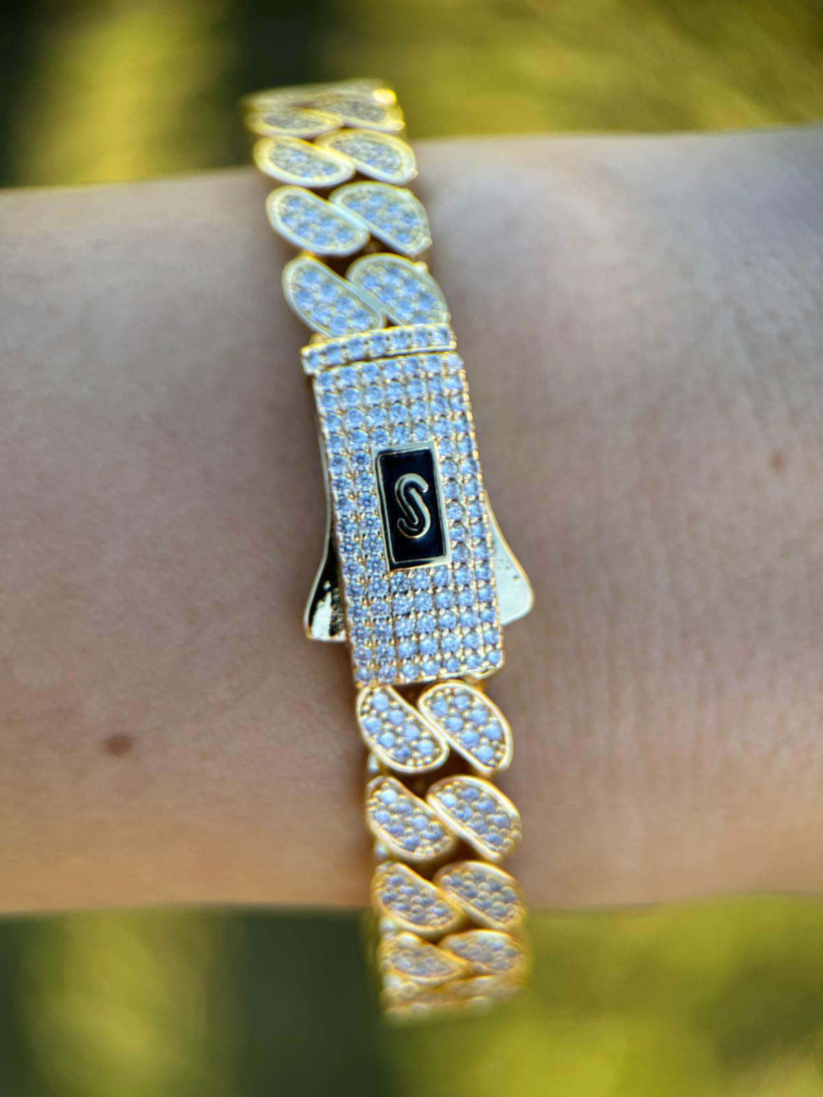 Zirkon Taşlı Gurmet Kelepçe Çelik VIP Gold Bileklik Çap 6.5CM