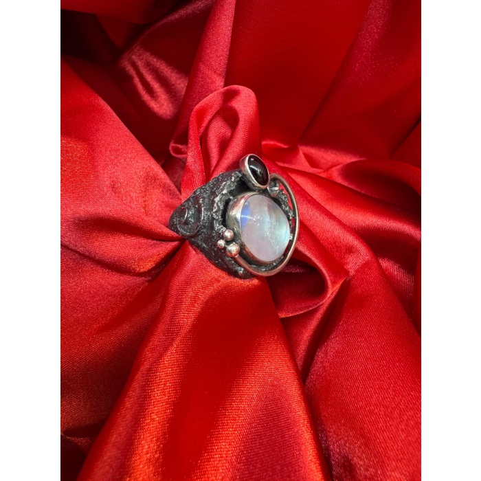Ay Taşı - Garnet (Lal) Tasarım Gümüş Yüzük