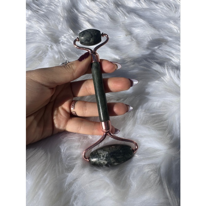Yeşim Taşı Face Roller