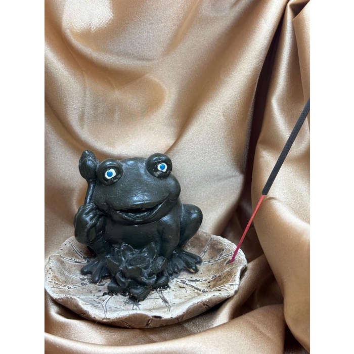 Kurbağa Model Tütsülük No:5