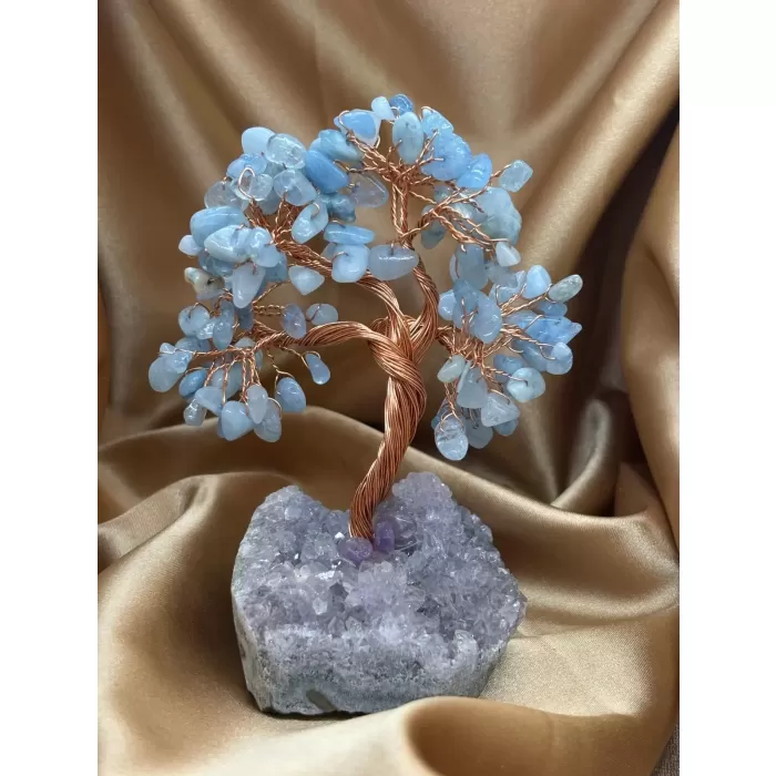 Akuamarin ve Ametist Zemin Ağaç Küçük