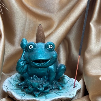 Kurbağa Model Tütsülük No:2
