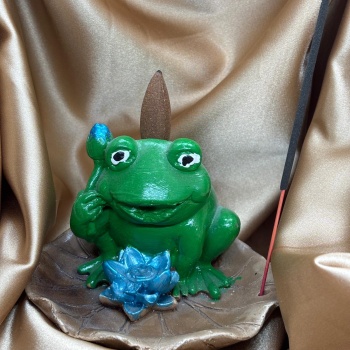 Kurbağa Model Tütsülük No:3