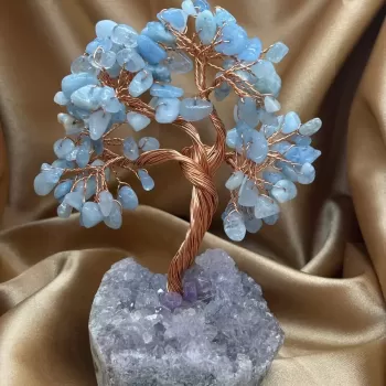 Akuamarin ve Ametist Zemin Ağaç Küçük