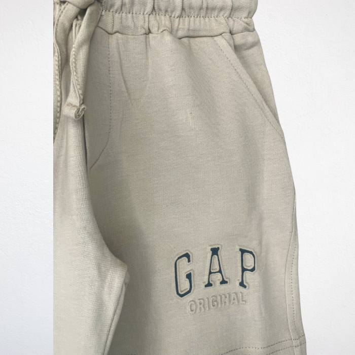 GAP Original Kabartma Baskılı Nakışlı Tişört ve Şort Takımı