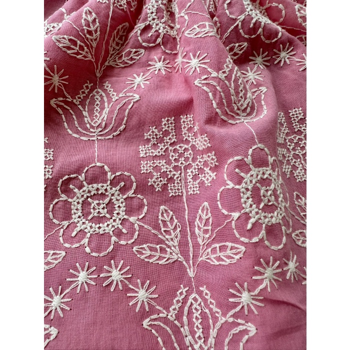 Çiçek Desenli Nakışlı Pembe Takım (2li) – Bluz ve Şort