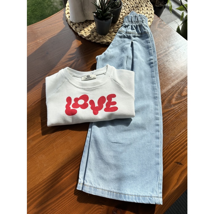 LOVE Baskılı Tişört ve Kot Pantolon Takımı