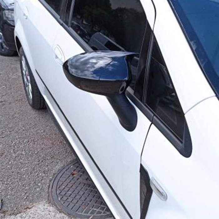 Fiat Punto 2008-2018 arası Batman Ayna Kapağı Piano Black
