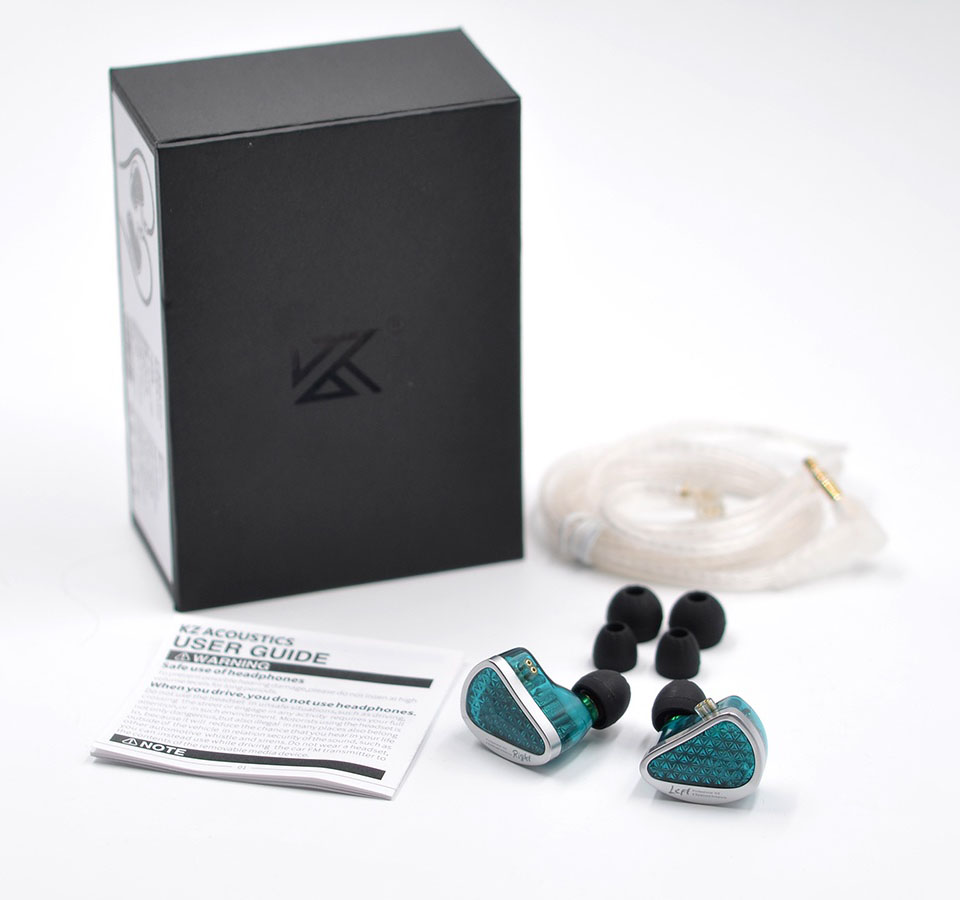 CCA C10 Paket İçeriği