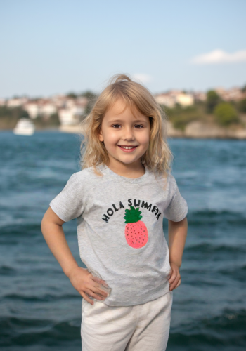 Kız Çocuk Ananas Baskılı Hola Summer Yazılı Gri Renk Tişört - 3 - 4 - 5 - 6 - 7 Yaş