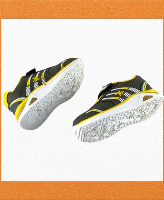 Çocuk Işıklı Spor Ayakkabı - Ortopedik ve Kaymaz Tabanlı Unisex Model