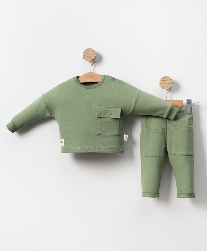 Erkek Çocuk Düğmeli Cep Detaylı 2 Parça Takım - Konforlu ve Şık Giyim Seti