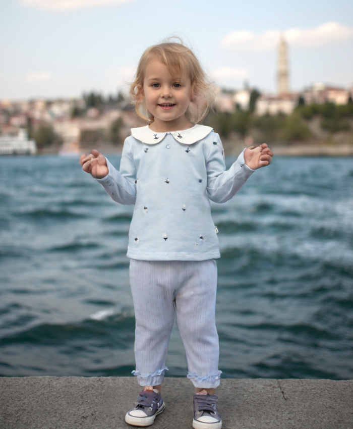 Kız bebek çiçek nakışlı bebe yakalı uzun kol mavi renk 2li takım