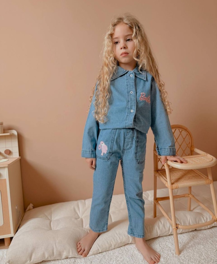 Kız Çocuk barbie nakışlı -kot takım
