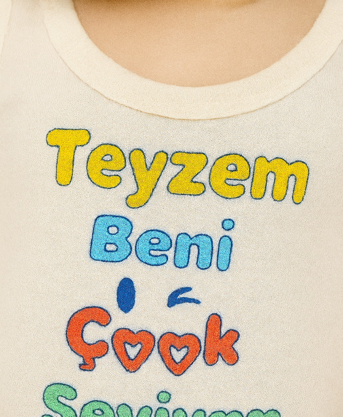 Ünisex Teyzem Beni Çok Seviyor Yazılı Sıfır Kollu Çıtçıtlı Bady