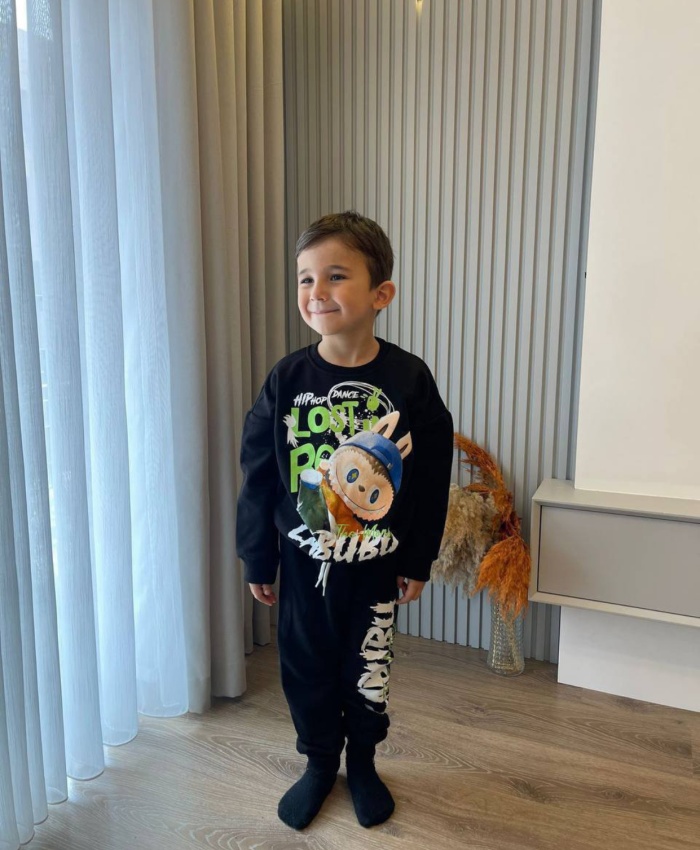 Erkek Çocuk labubu baskılı siyah renk takım