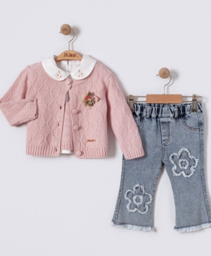 Kız Bebek hırkalı-v yaka süveterli- uzun kol gömlekli -çiçek işlemeli- kot pantolonlu takım