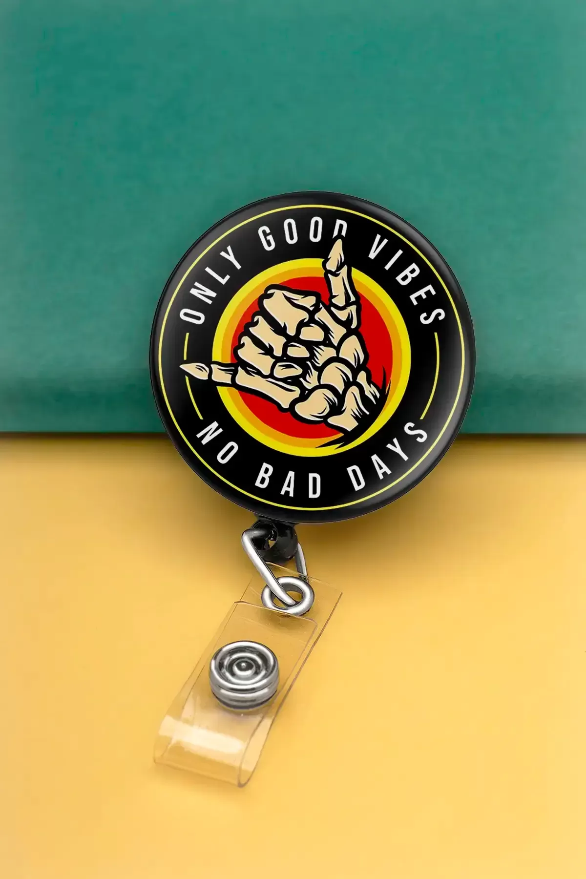 Only Good Vibes No Bad Days Metal Buton Yoyo Yaka Kartığı Kart Tutucu Yoyo Kartlık - MBY0077