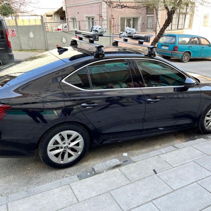 Skoda Octavia Ara Atkısı Tavan Sistemleri 2019-Sonrası Silver Color