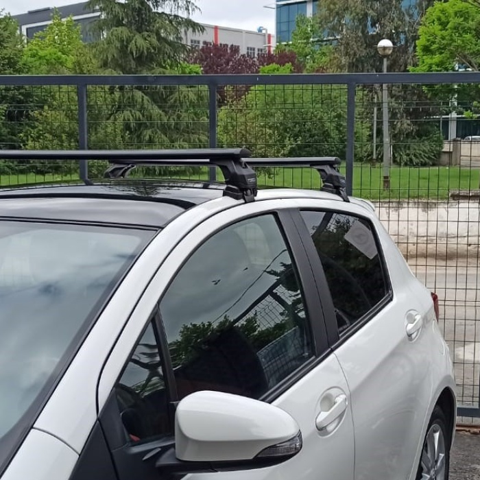 Tyt Yaris Oluksuz Ara Atkısı 2014-2020 Siyah Seri Pro 4