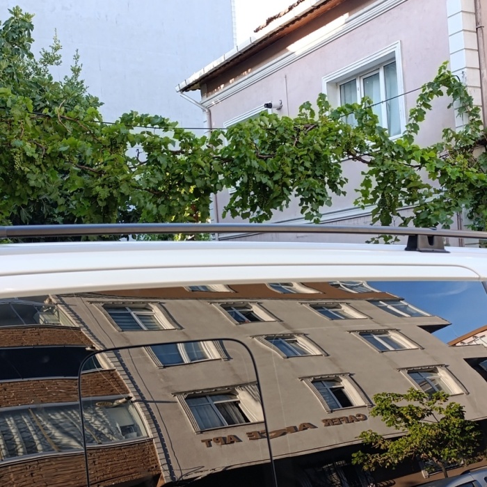 Hyundai Staria Üst Tavan Çıtası Tavan Rayları Siyah