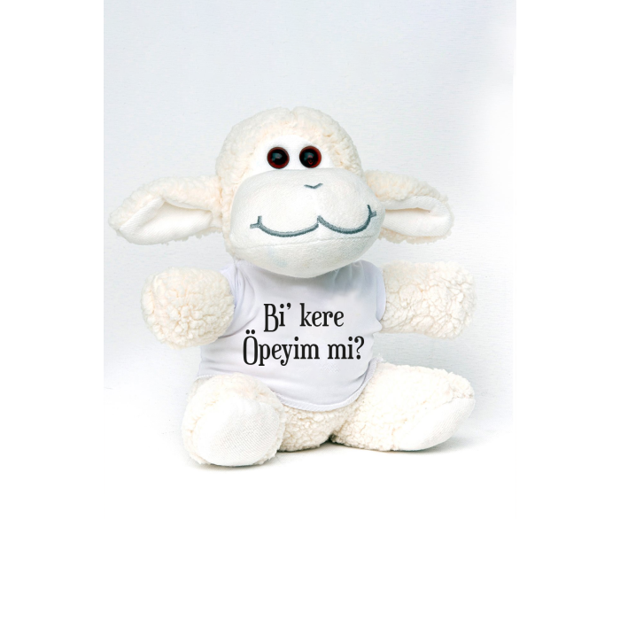 Bi Kere Öpeyim Mi Yazılı Tişörtlü Peluş Kuzu25 Cm