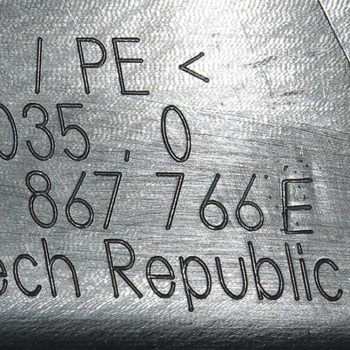 Plastik Kaplama - Sağ Arka Direk (VW)(5G6867766E)(Golf 7)