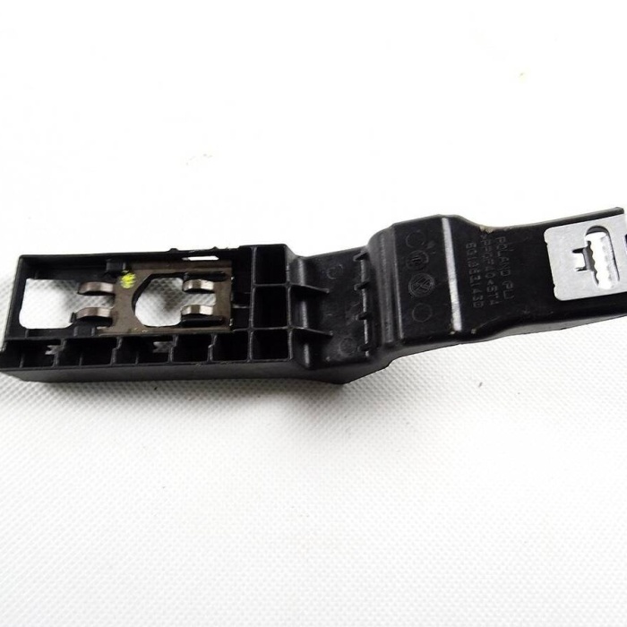 Braket - Orta Konsol Sabitleme (VW)(5G1863143D)(Golf Tiguan Touran)