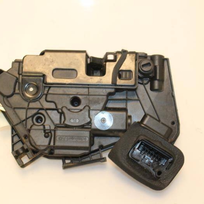 Kapı Kilidi, Sol Arka (VW)(5K4839015R)(VW Golf 7)