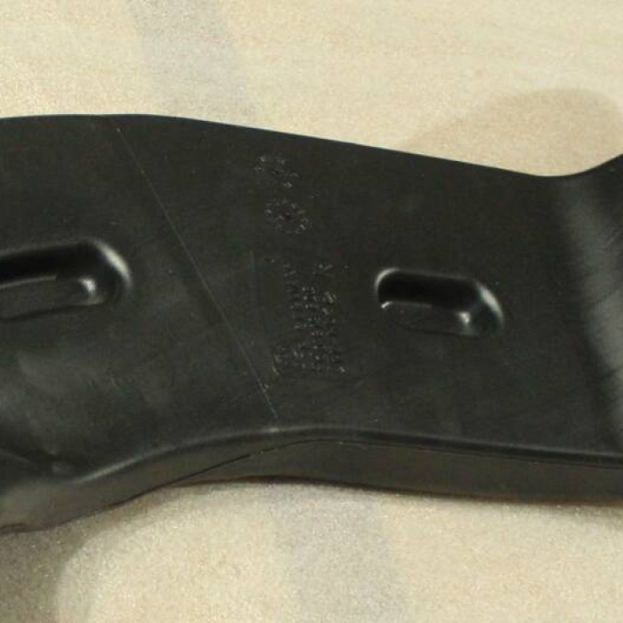 Havalandırma Kanalı - Alt Ayak (VW)(5Q0819806)(VW Golf 7)