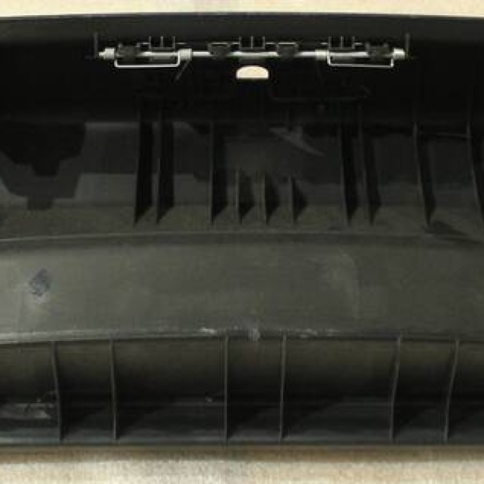 Plastik Kaplama - Bagaj Kilit Karşılığı (VW)(5G6863459K)(Golf 7)