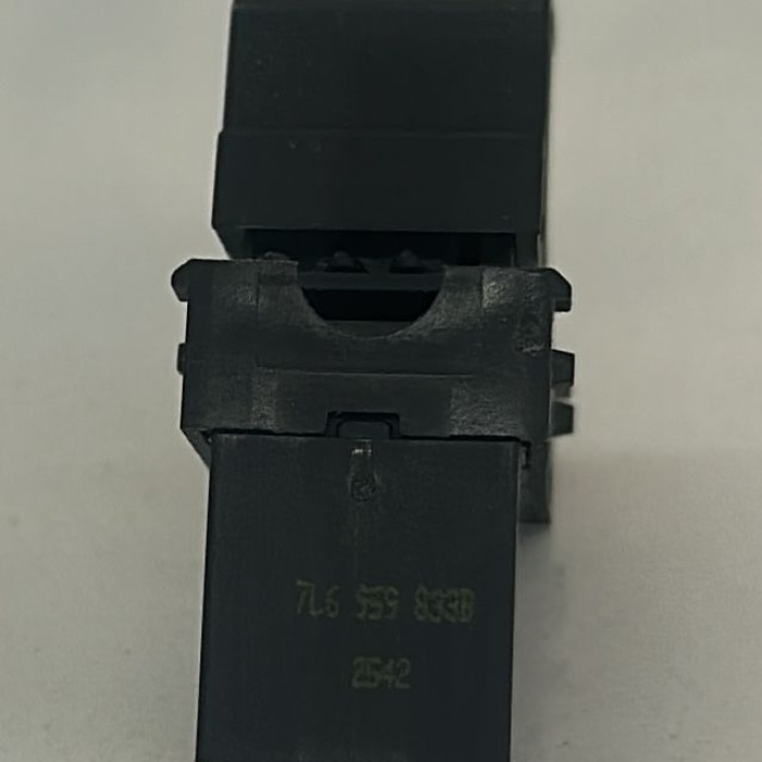 Yakıt Düğmesi (VW)(7L6959833B3X1)
