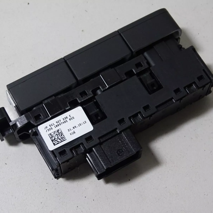 Park Sensörü Düğmesi (VW)(5G1927238E)