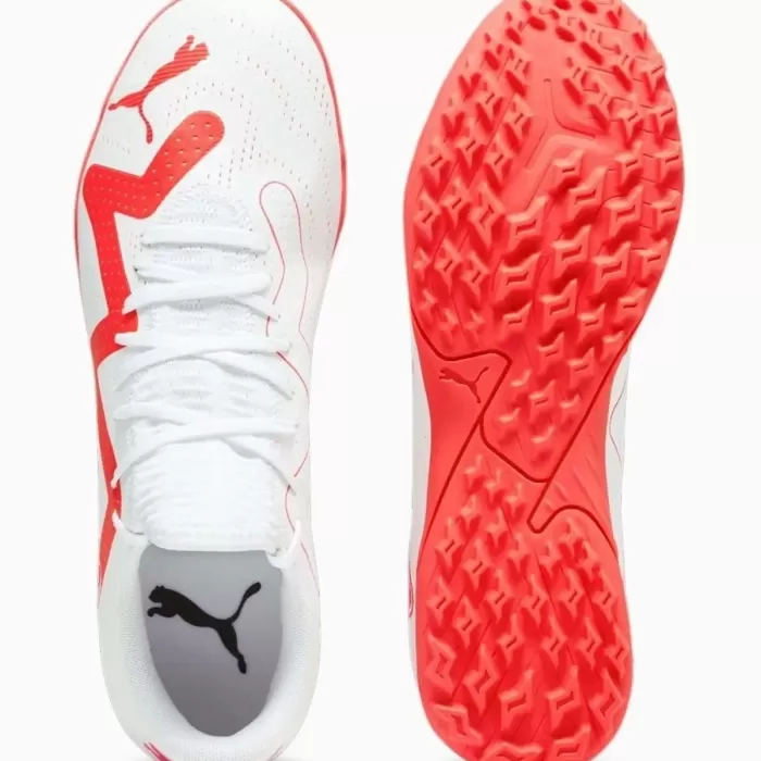 Puma Future Play TT 107381-01 Erkek Halısaha Ayakkabısı BEYAZ